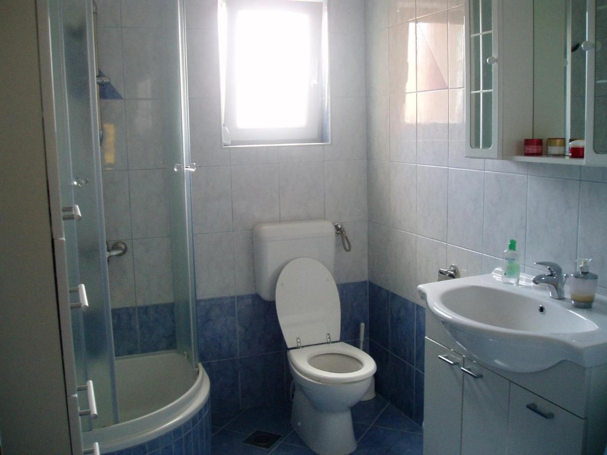 سالي Apartment Nila المظهر الخارجي الصورة